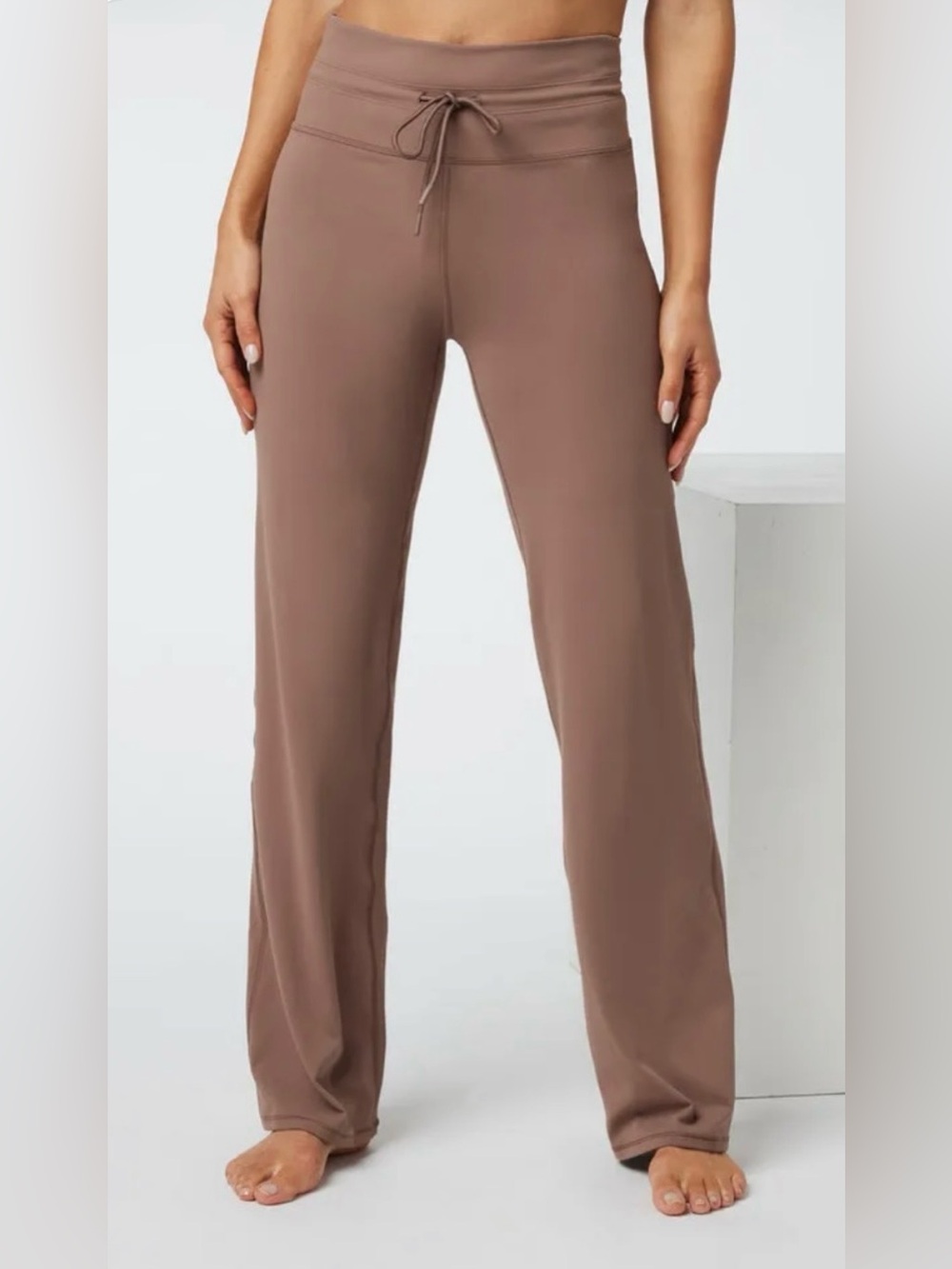 Vuori Womens Daily High-Rise Wide Leg Leggings Pants Flare Maroon M